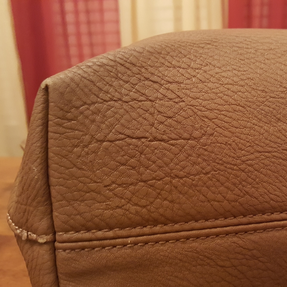 Handbag - Picture 4 of 8